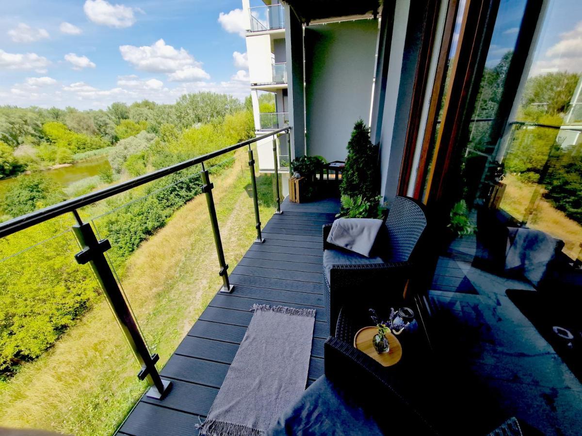 Apartament Starolecka Warta Residence Parking Included Poznan Bagian luar foto