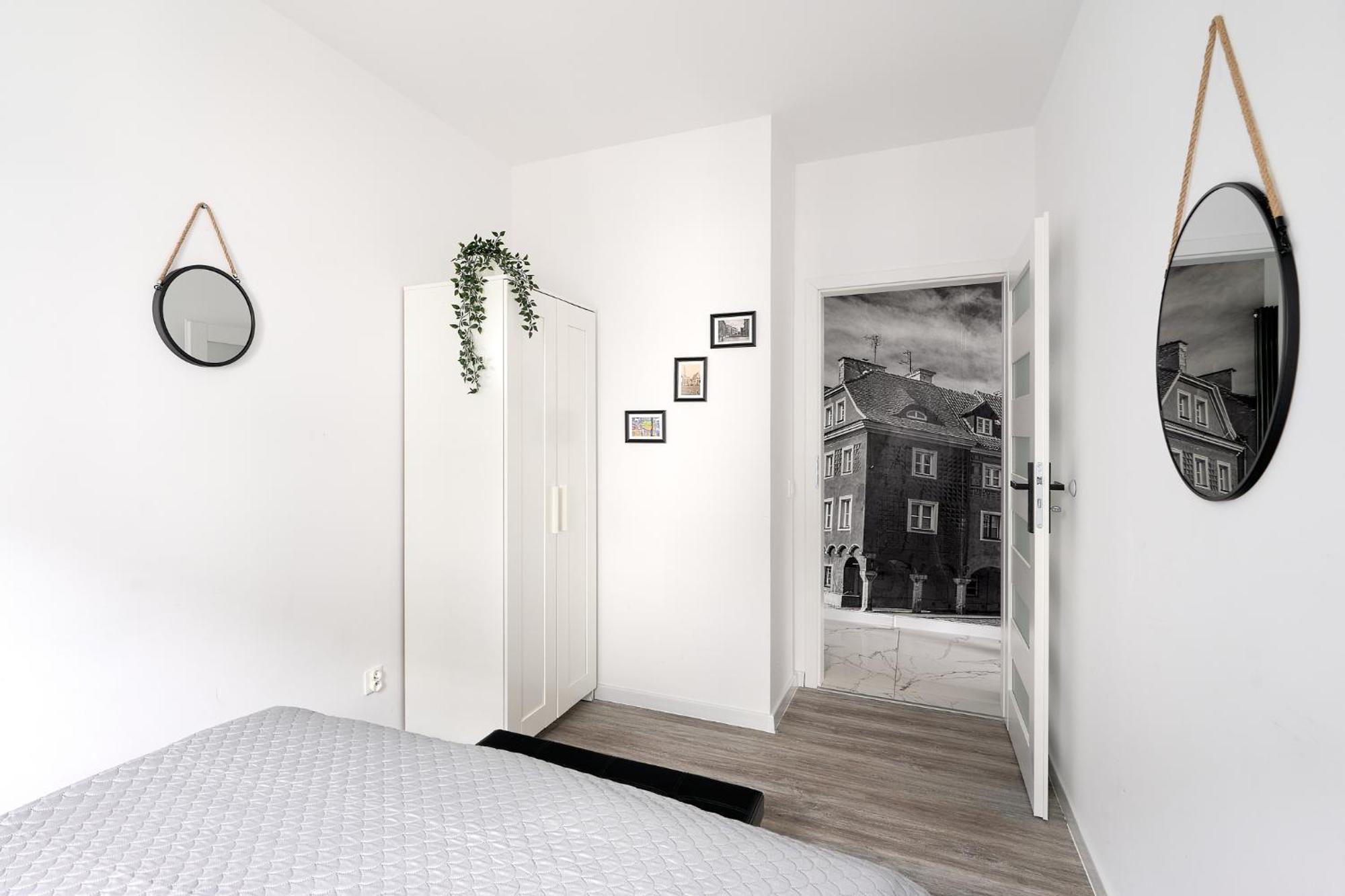Apartament Starolecka Warta Residence Parking Included Poznan Bagian luar foto