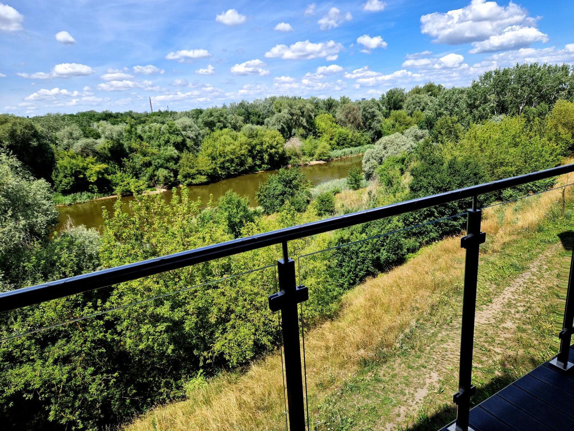 Apartament Starolecka Warta Residence Parking Included Poznan Bagian luar foto